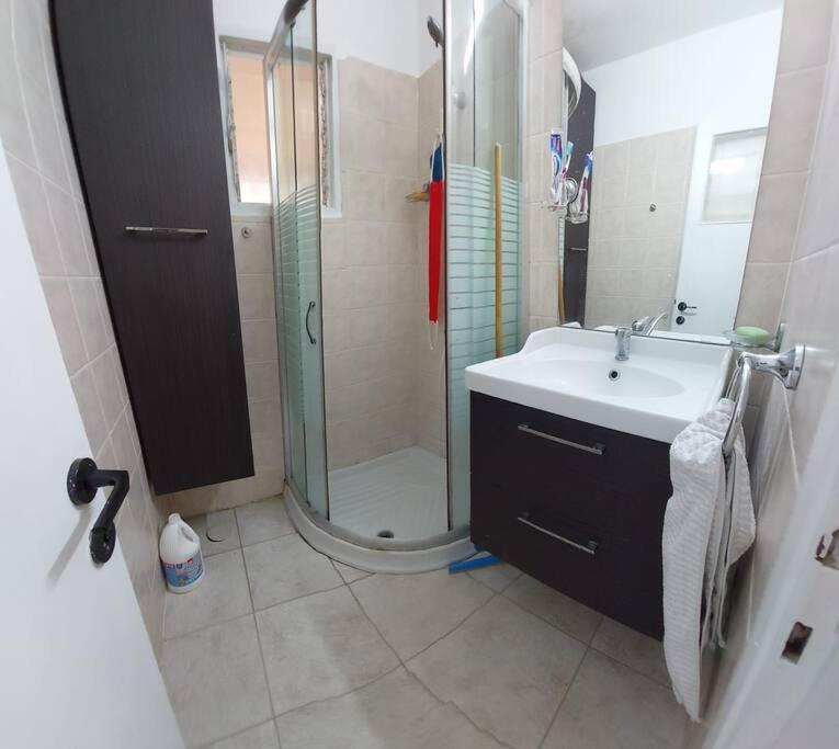 הנביאים 1 נתניה Naveim Apartment Exterior foto